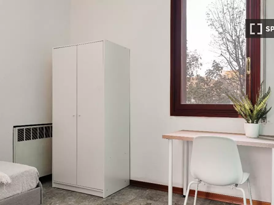 Immagine 4 di Camera condivisa in affitto  in Viale Quirico Filopanti a Bologna