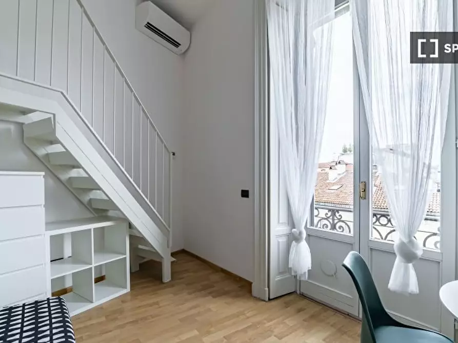 Immagine 8 di Ufficio in affitto  in Corso Magenta a Milano