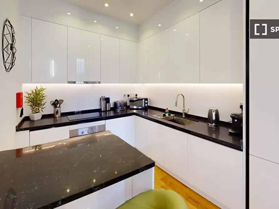 Immagine 9 di Appartamento in affitto  in A Stile Hall Parade a Hounslow