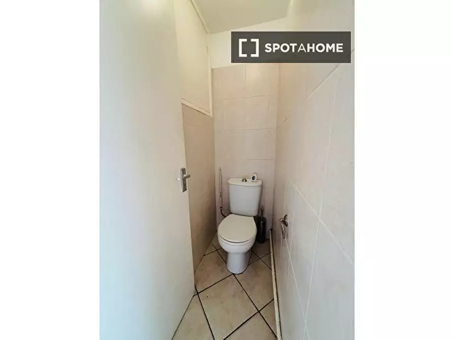 Immagine 11 di Camera condivisa in affitto  in Carey Gardens a Lambeth