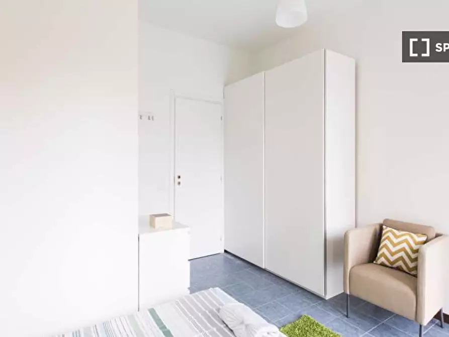 Immagine 5 di Camera condivisa in affitto  in Via dei Mandorli Milan a Monza