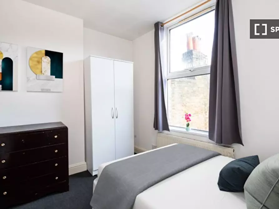 Immagine 4 di Camera condivisa in affitto  in Lavender Hill a Wandsworth