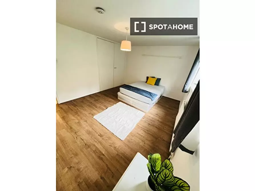 Immagine 5 di Camera condivisa in affitto  in Penderyn Way a Islington
