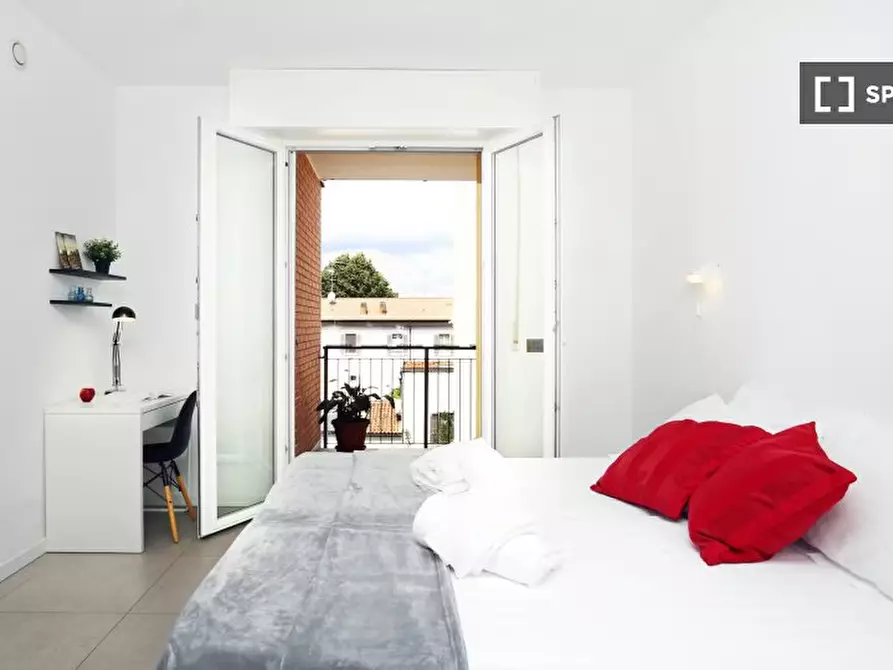 Immagine 1 di Ufficio in affitto  in Via Luigi Mercantini a Milano