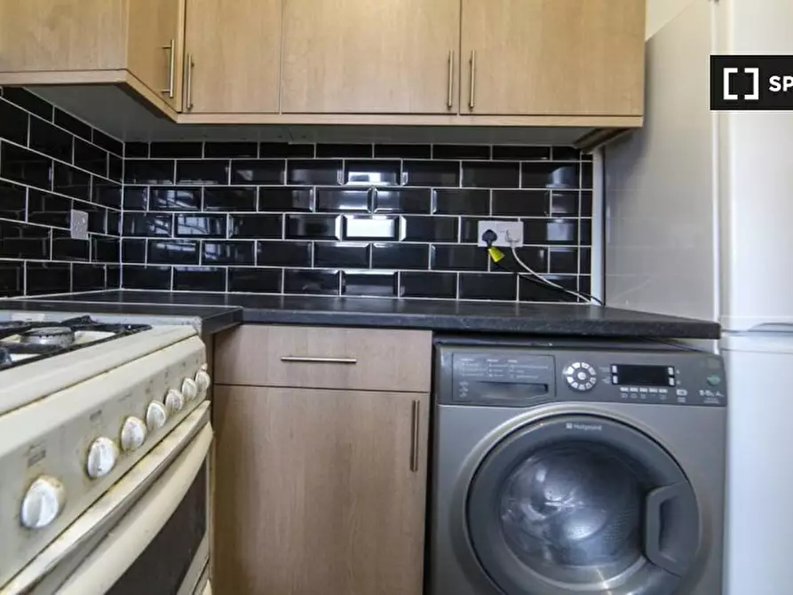 Immagine 5 di Camera condivisa in affitto  in Aston House a Lambeth