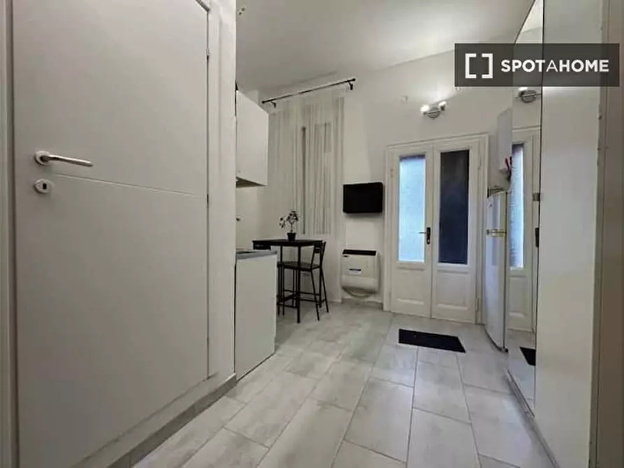 Immagine 8 di Ufficio in affitto  in Via Accademia a Milano