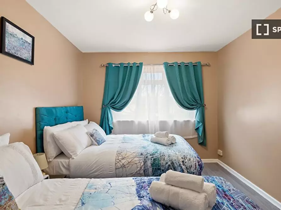 Immagine 5 di Appartamento in affitto  in Felixstowe Rd a Eltham