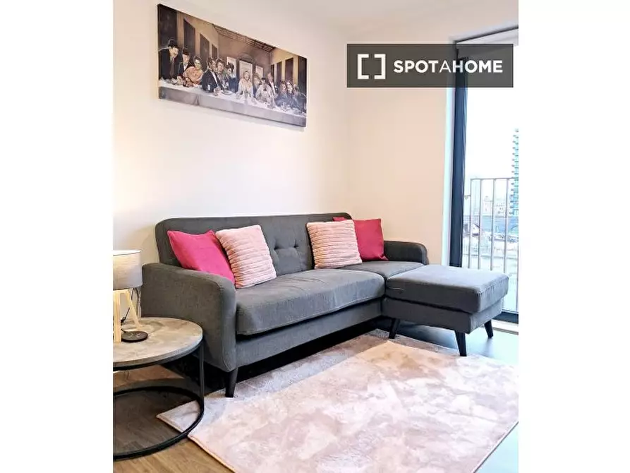 Immagine 2 di Appartamento in affitto  in Worrall St a 