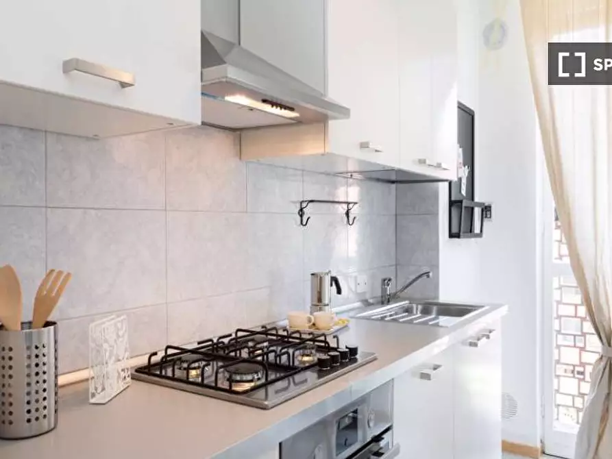 Immagine 8 di Camera condivisa in affitto  in Via Dei Mandorli Milan a Buccinasco