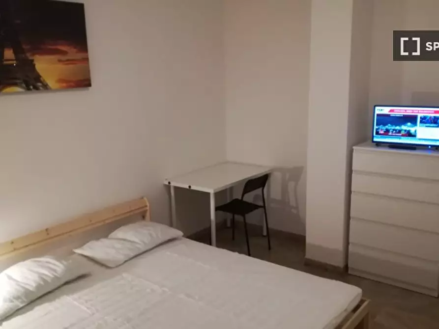 Immagine 7 di Camera condivisa in affitto  in Viale Filippo Meda a Rho