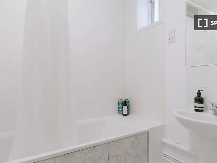 Immagine 16 di Appartamento in affitto  in Kings Wharf a Hackney