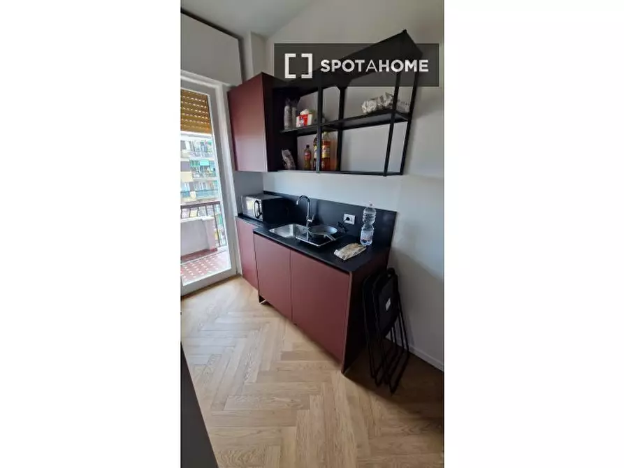 Immagine 3 di Ufficio in affitto  in Via Giuseppe Ripamonti a Milano