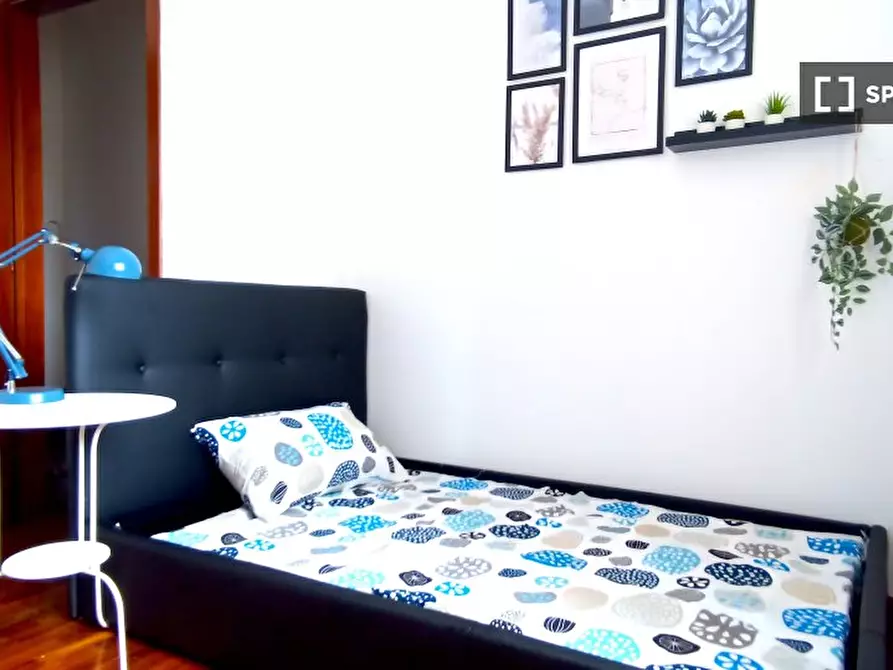 Immagine 10 di Camera condivisa in affitto  in Via Carlo Imbonati a Milano