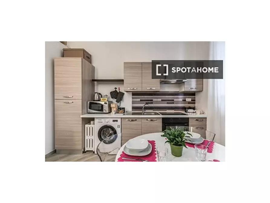 Immagine 8 di Appartamento in affitto  in Via Ferdinando Galiani a Roma