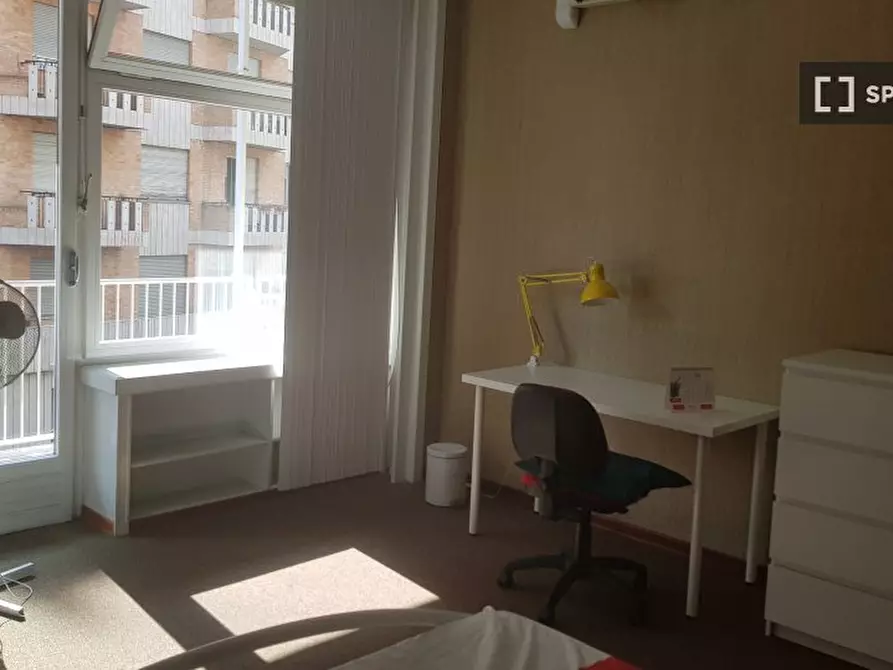Immagine 8 di Camera condivisa in affitto  in Via Federico Paolini a Torino