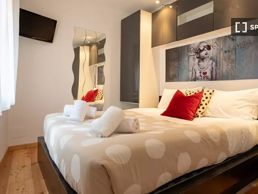 Immagine 10 di Appartamento in affitto  in Via Osteria del Guanto a Firenze