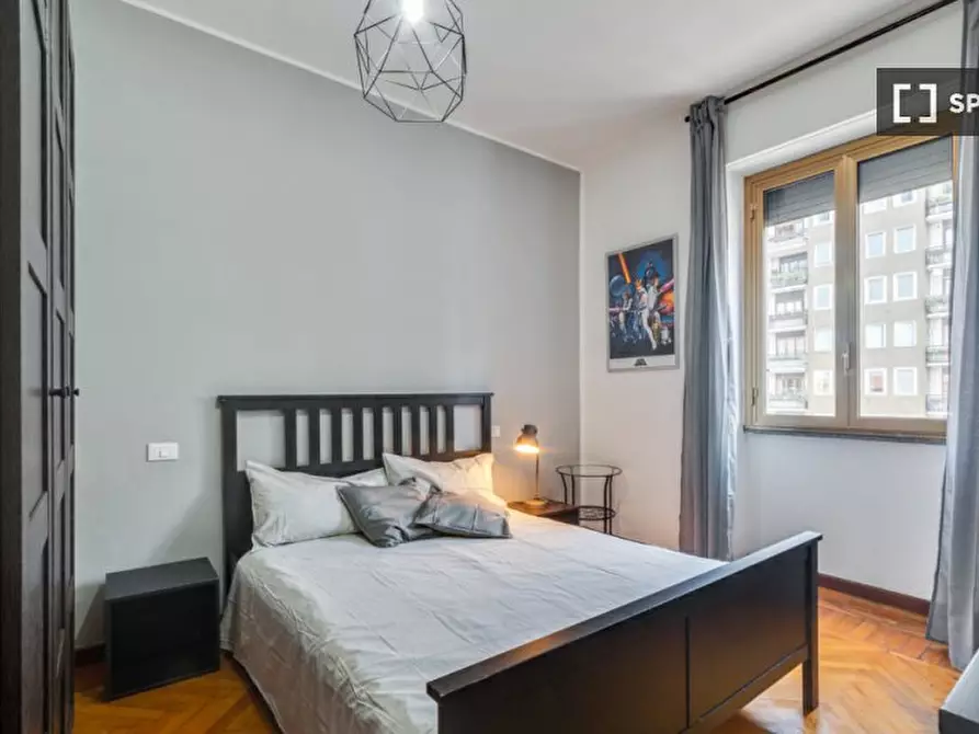 Immagine 2 di Camera condivisa in affitto  in Via Melchiorre Gioia a Milano