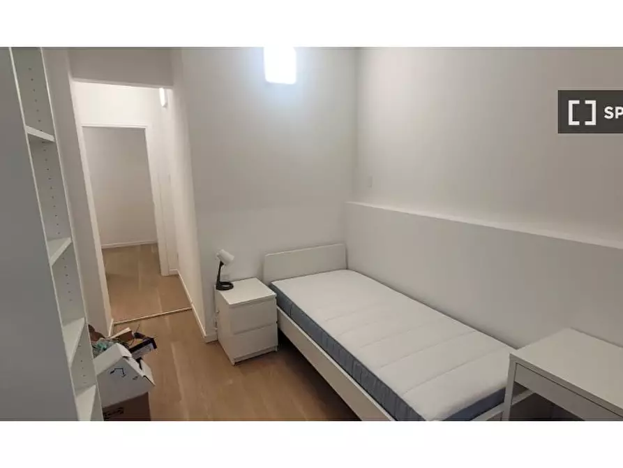 Immagine 4 di Camera condivisa in affitto  in Via Giovanni a Prato a Trento