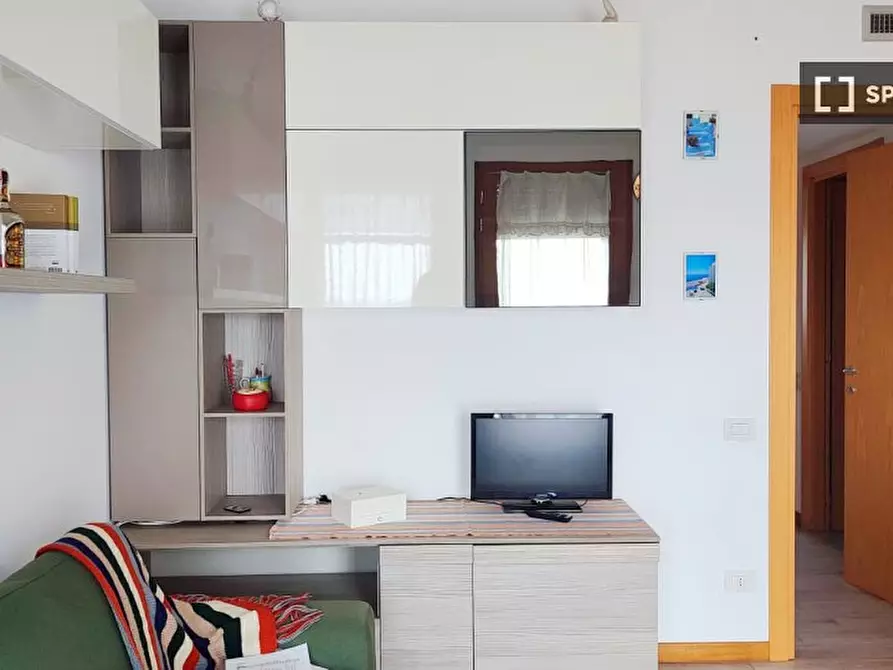 Immagine 5 di Appartamento in affitto  in Via Riccardo Pitteri a Milano