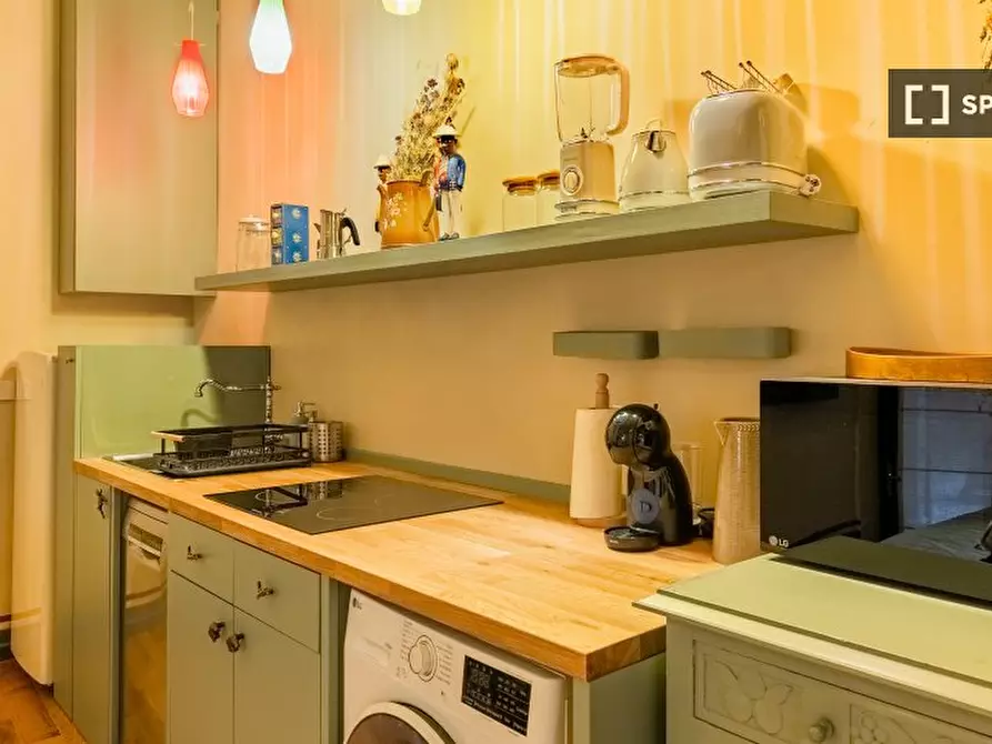 Immagine 16 di Ufficio in affitto  in Via Broccaindosso a Bologna