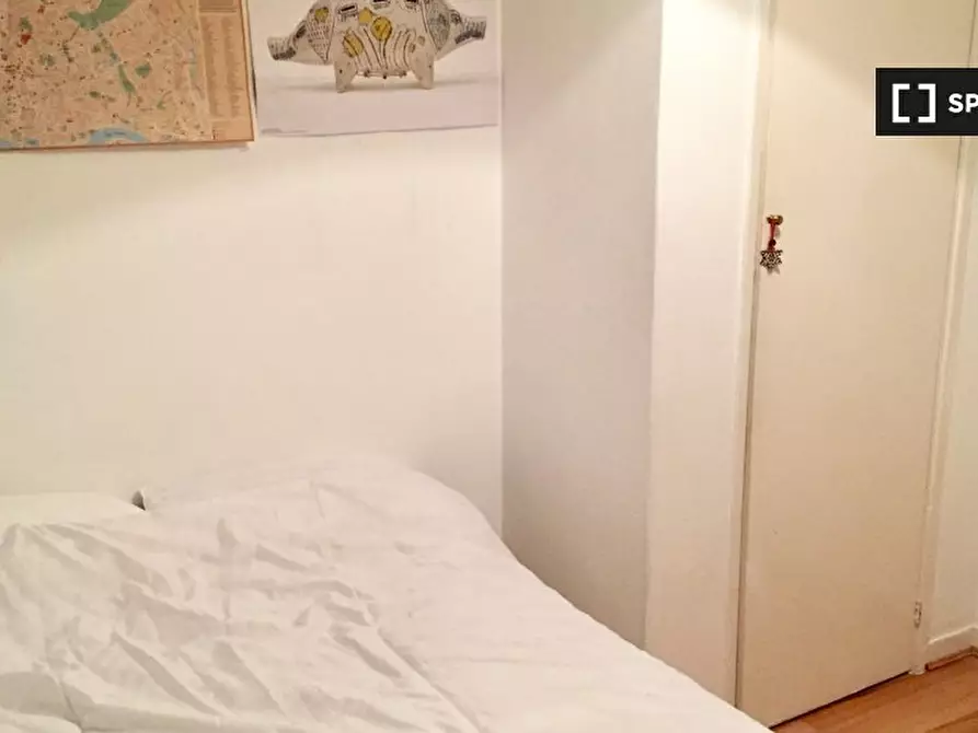 Immagine 11 di Camera condivisa in affitto  in Sewardstone Rd a Poplar