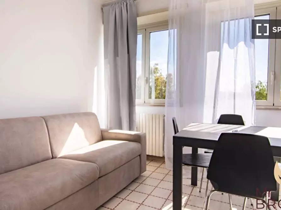 Immagine 2 di Ufficio in affitto  in Via Salvatore Pincherle a Roma