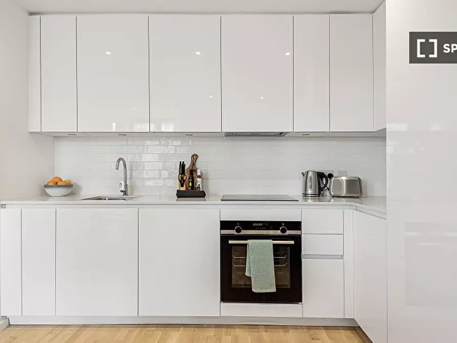 Immagine 4 di Appartamento in affitto  in Queens Rd a 
