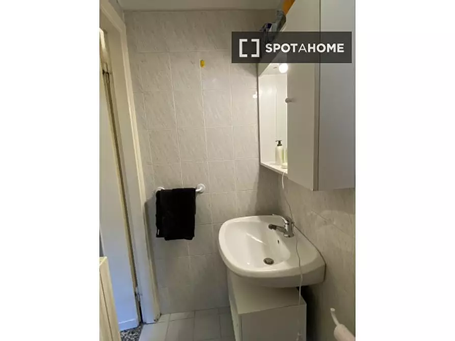 Immagine 11 di Appartamento in affitto  in Via Roberto Sarfatti a Milano