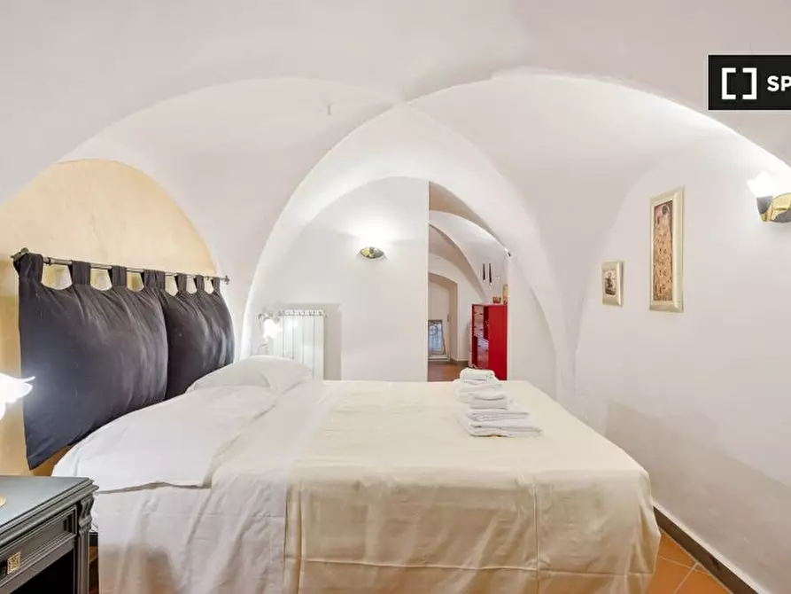 Immagine 9 di Appartamento in affitto  in Borgo Tegolaio, 50125 Firenze FI, Italy a Firenze