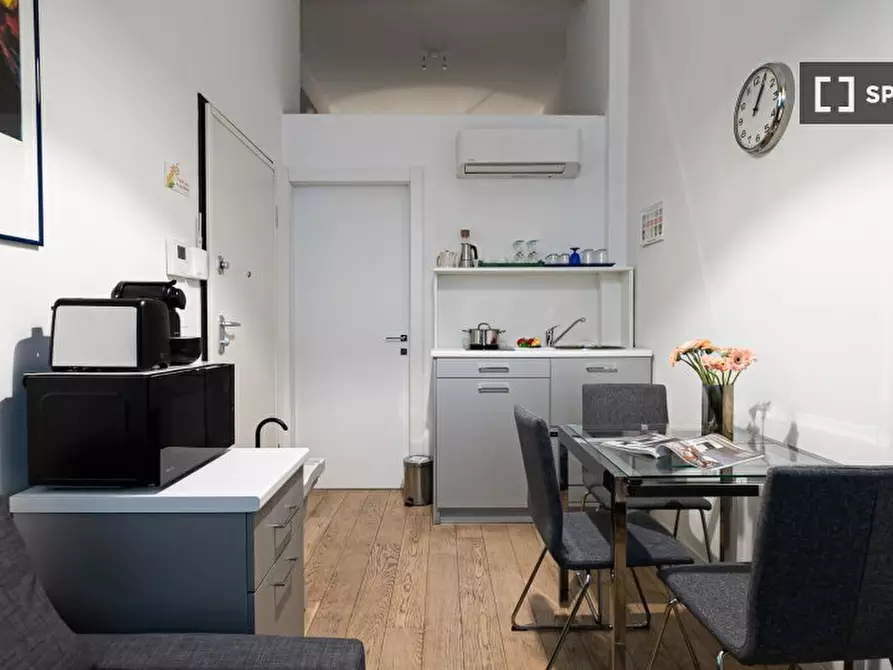 Immagine 7 di Appartamento in affitto  in Via Macedonio Melloni a Milano