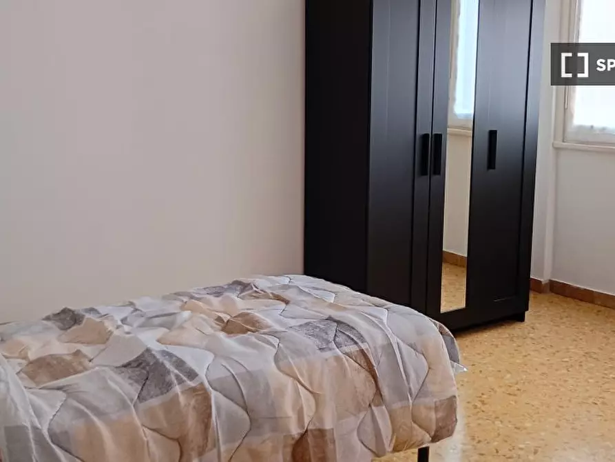 Immagine 10 di Camera condivisa in affitto  in Via Caterina Franceschi Ferrucci a Firenze