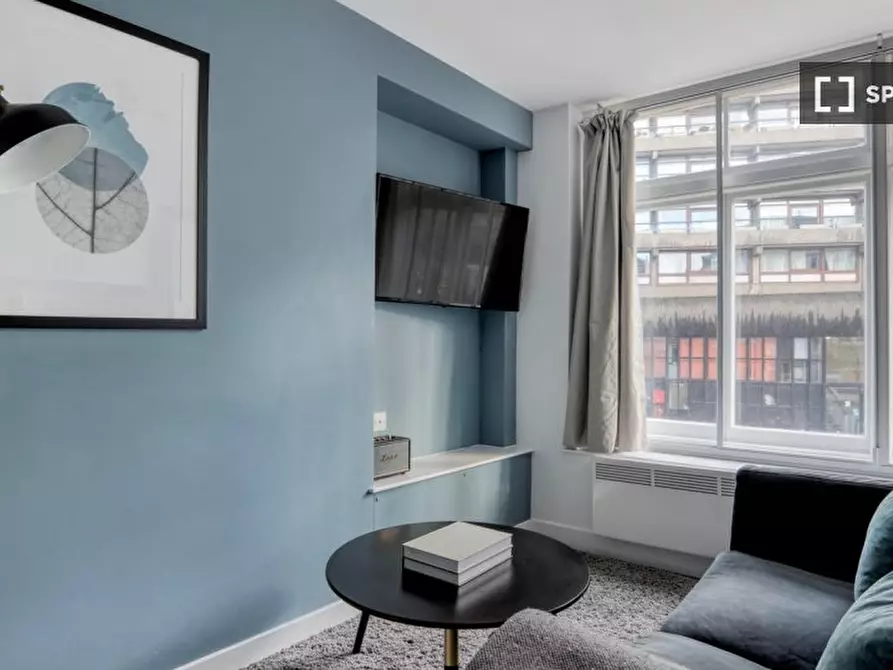 Immagine 2 di Appartamento in affitto  in Aldersgate St a Islington
