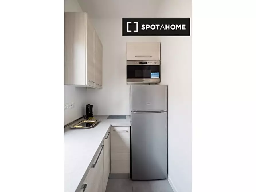 Immagine 4 di Appartamento in affitto  in Via Giovanni Lorenzo Bernini a Bologna