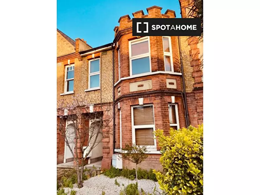 Immagine 10 di Camera condivisa in affitto  in Villiers Rd a Kingston Upon Thames