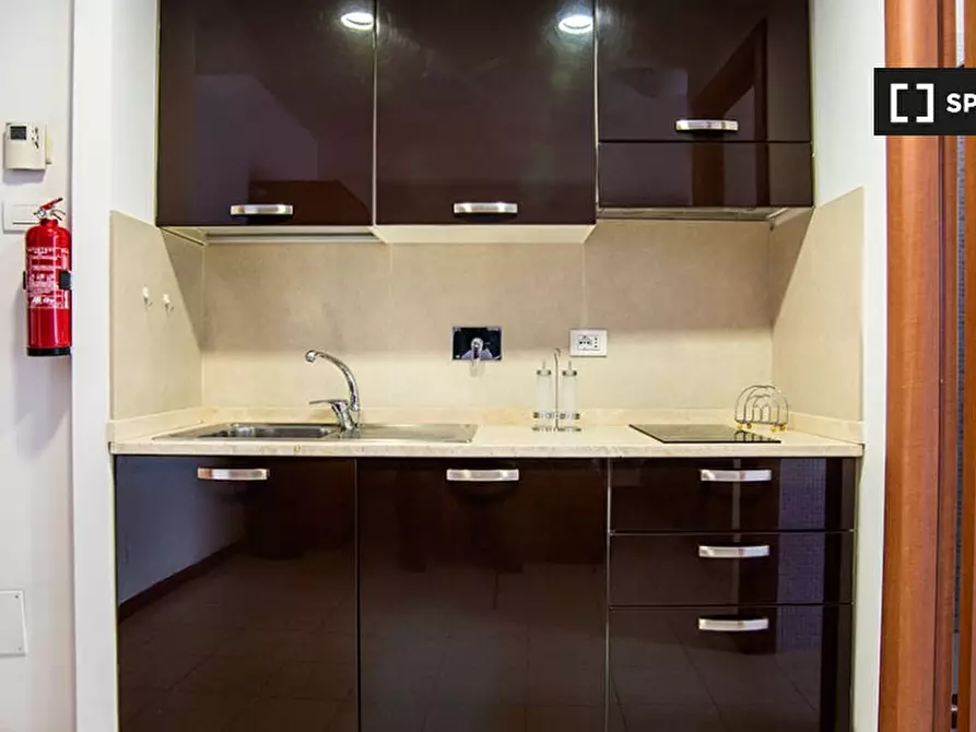 Immagine 9 di Ufficio in affitto  in Via Prenestina a Roma