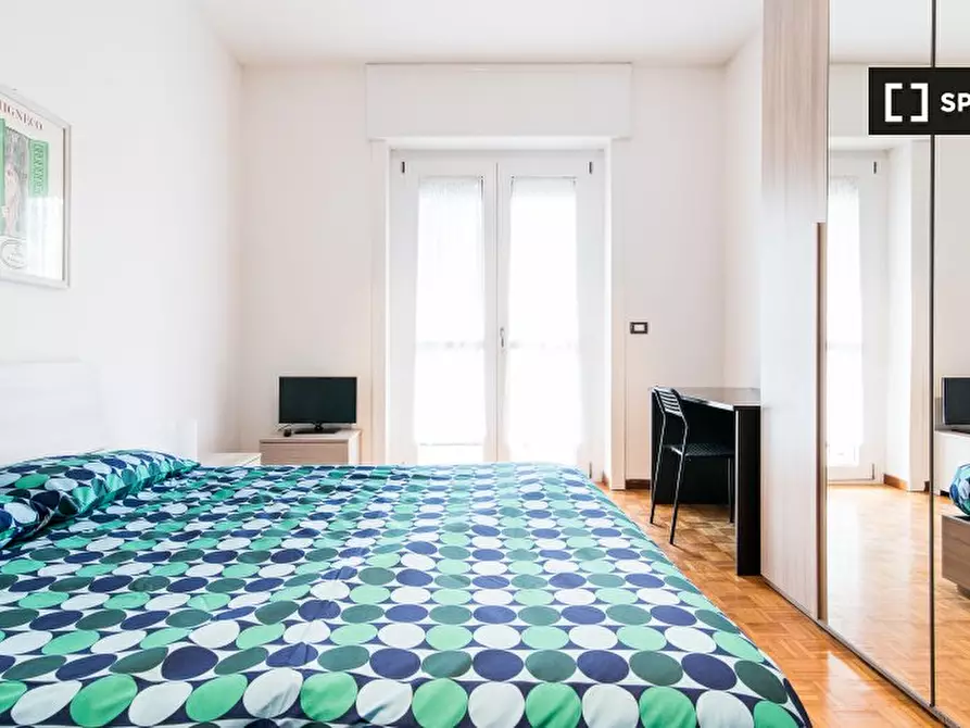 Immagine 3 di Camera condivisa in affitto  in Via Francesco de Sanctis a Milano