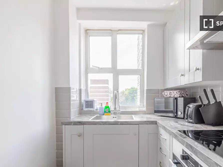 Immagine 6 di Appartamento in affitto  in Kendal St a Paddington
