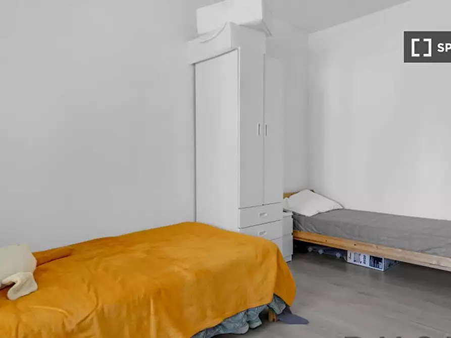 Immagine 3 di Camera condivisa in affitto  in Via Demonte a Milano