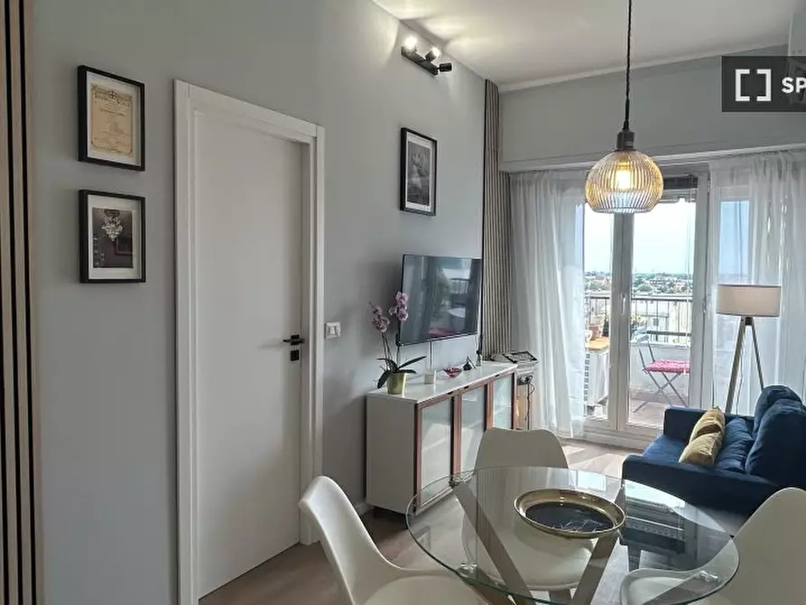 Immagine 2 di Ufficio in affitto  in Via XXV Aprile a Pero