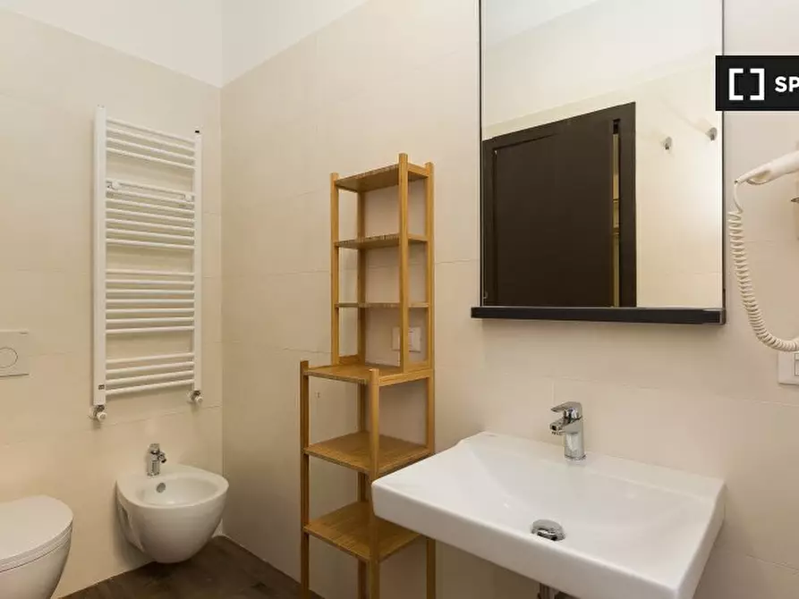 Immagine 5 di Ufficio in affitto  in Via della Marranella a Roma