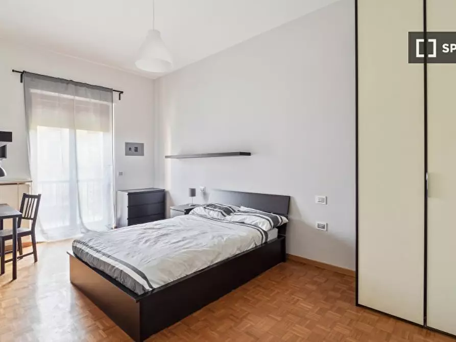 Immagine 2 di Camera condivisa in affitto  in Via Orti a Milano