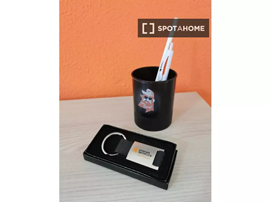 Immagine 7 di Camera condivisa in affitto  in SALITA PIANO DI ROCCA/8 a Genova