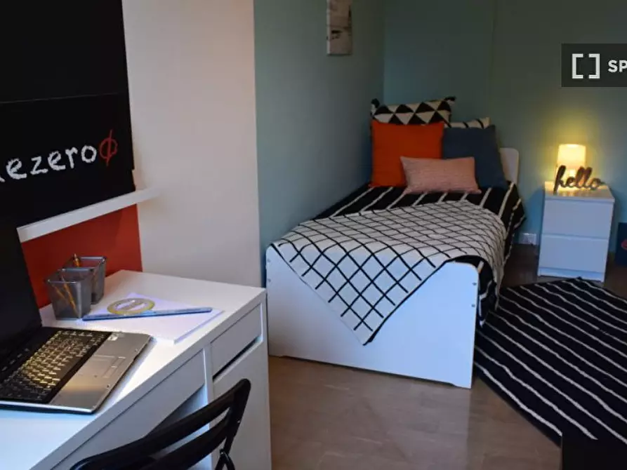 Immagine 7 di Camera condivisa in affitto  in Rocca D'anfo a Brescia