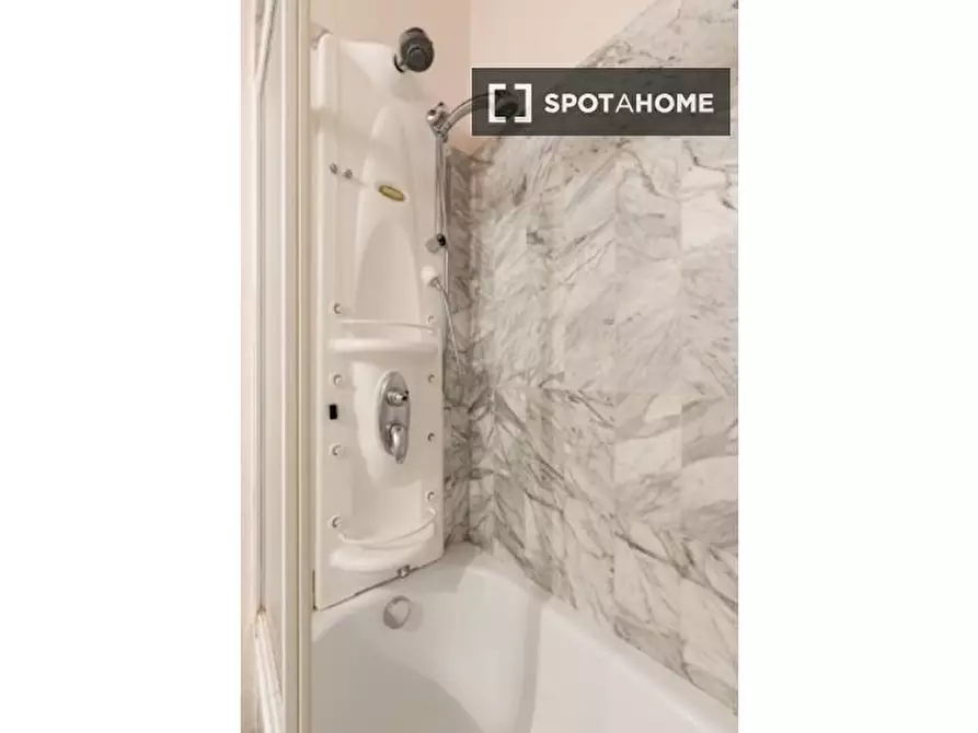 Immagine 8 di Appartamento in affitto  in Via Fiesolana a Firenze