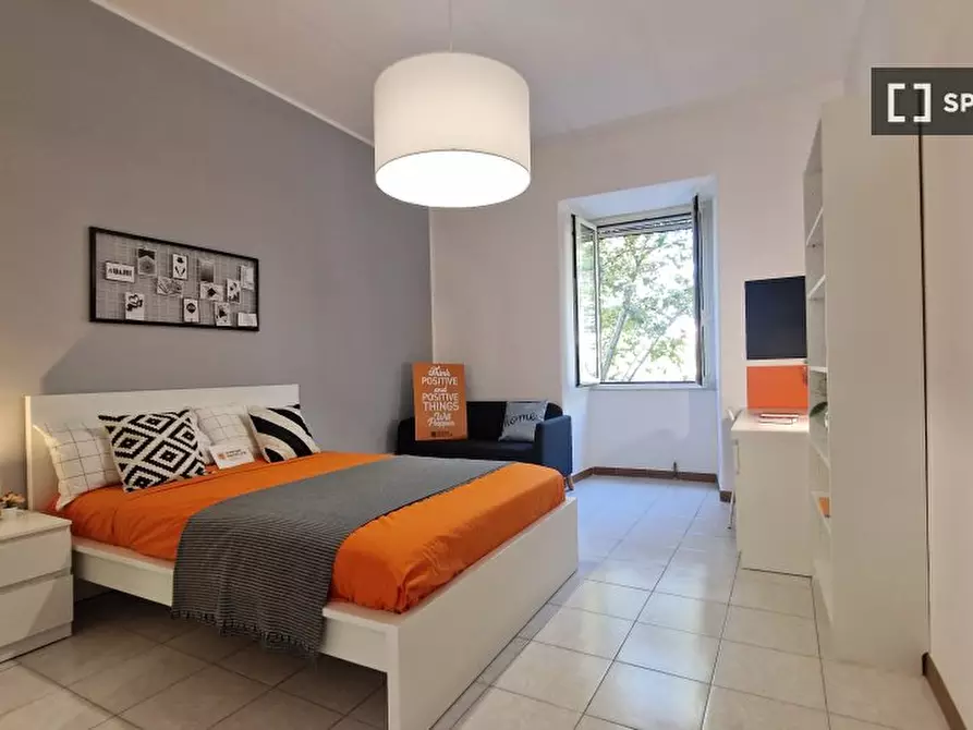 Immagine 2 di Camera condivisa in affitto  in Via Ostiense a Roma