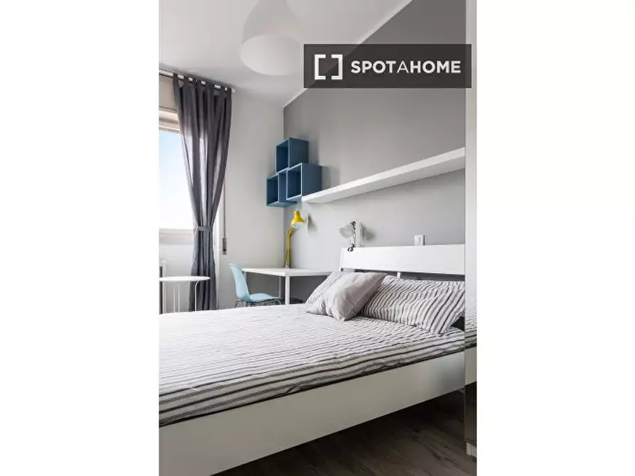 Immagine 5 di Camera condivisa in affitto  in Via Federico Engels a Milano