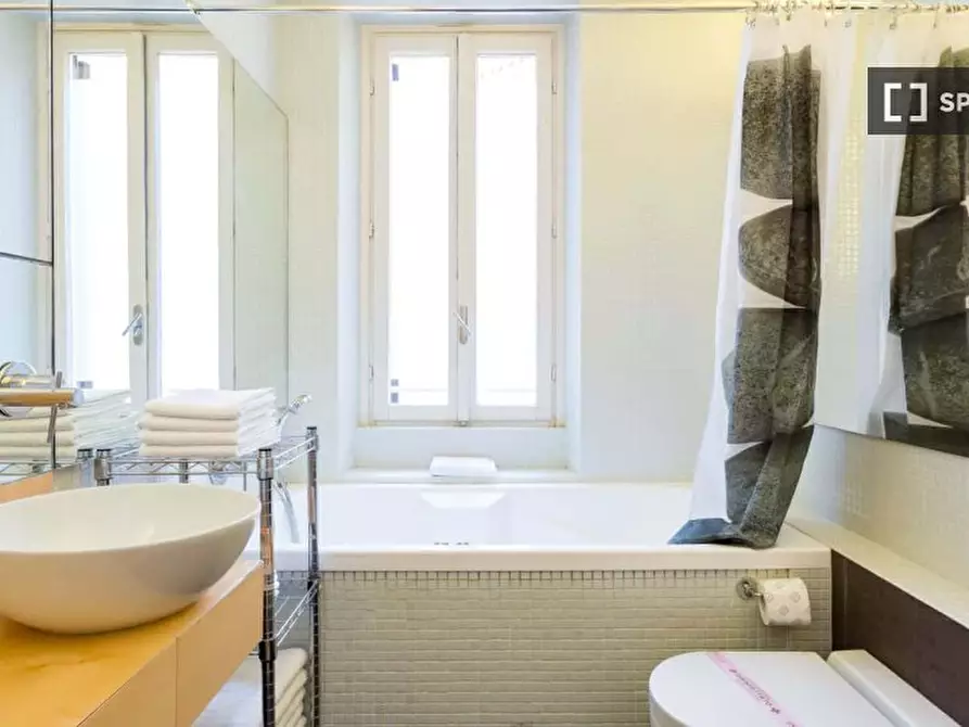 Immagine 12 di Appartamento in affitto  in Via Baccina a Roma