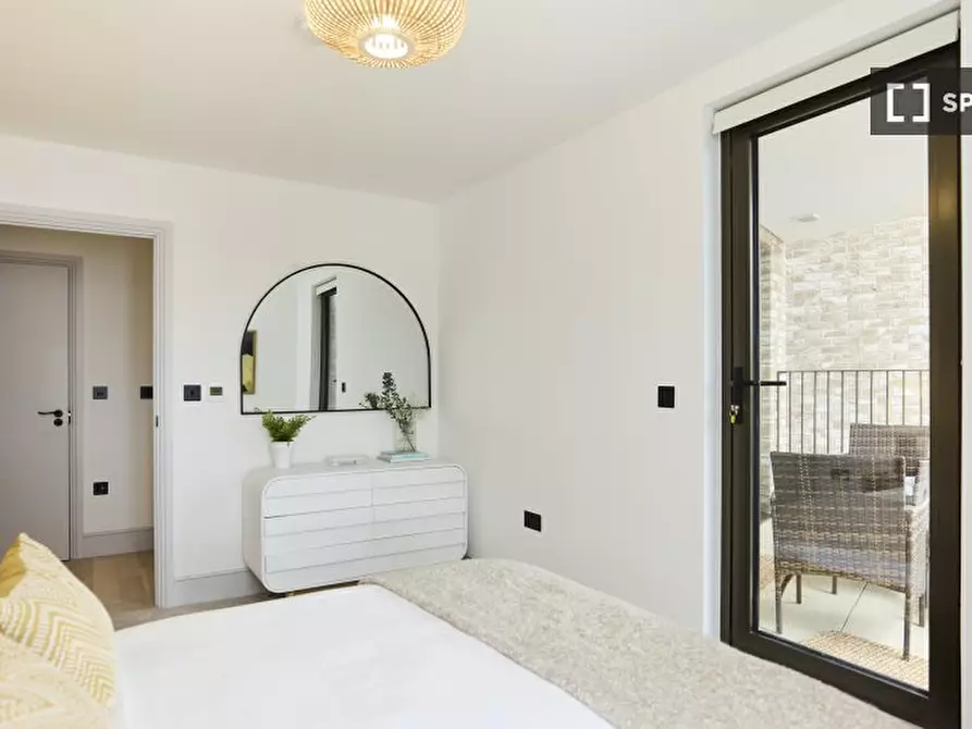 Immagine 17 di Appartamento in affitto  in Station Rd a Merton
