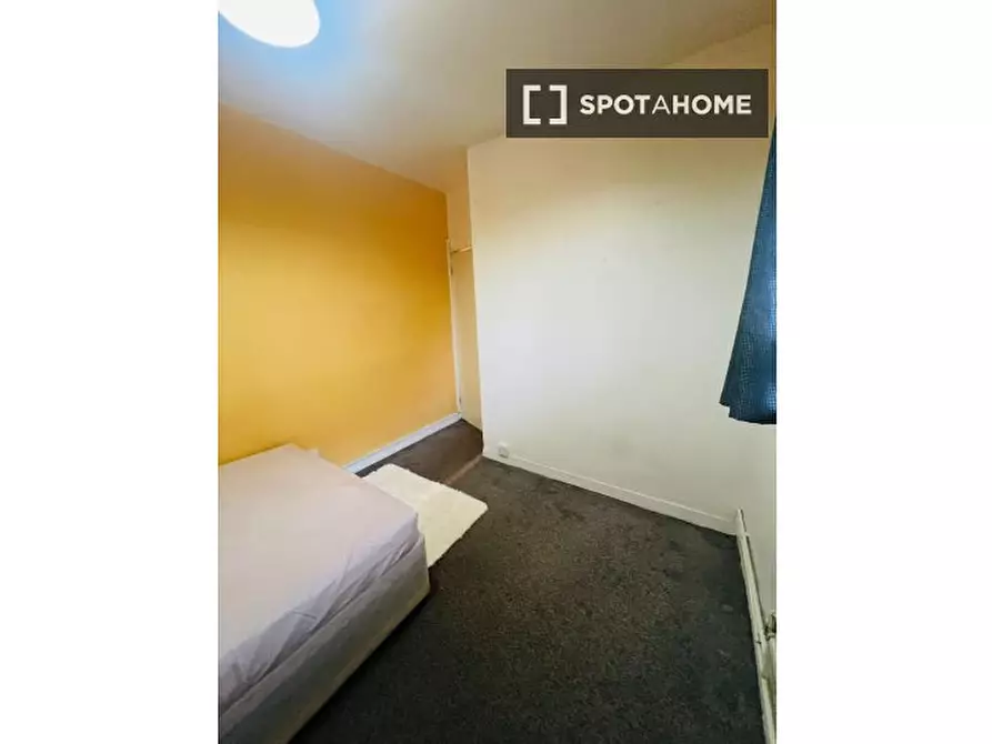 Immagine 7 di Camera condivisa in affitto  in Poynders Gardens a Lambeth