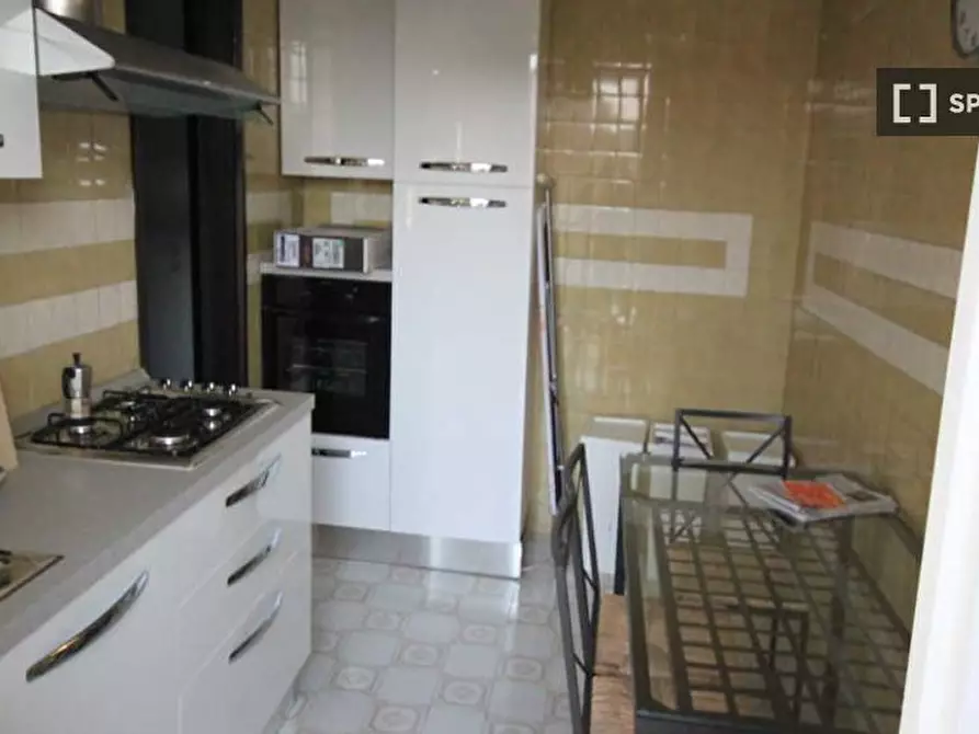 Immagine 5 di Camera condivisa in affitto  in Via Savona a Milano